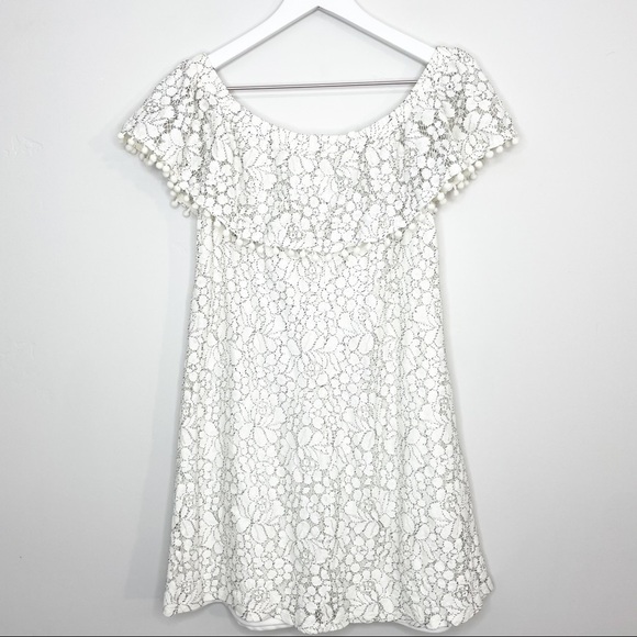 π
Ίlily Rose Off The Shoulder Ruffle Pom Pom Dress Size Medium - Picture 4 of 6